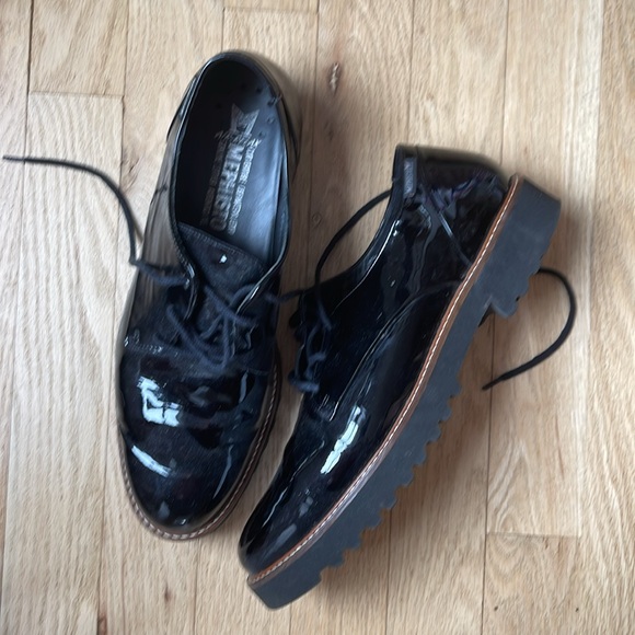 Set of 3 patent leather vintage shoes - Picture 3 of 4